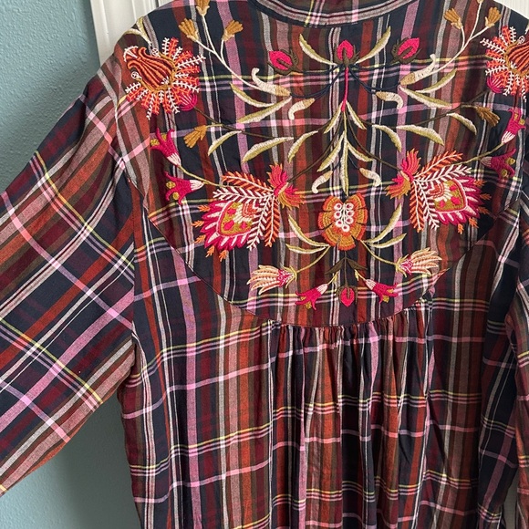 Embroidered Johnny Was V-neck Plaid Burgundy Floral size XL - Picture 8 of 10